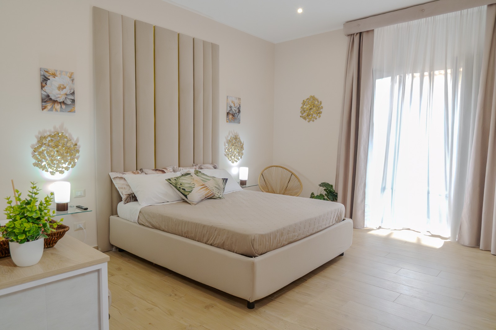 Suite 1 - Etna Flow House 1669